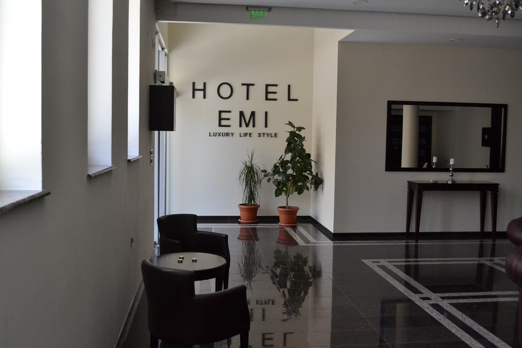 Hotel Emi ストルミツァ エクステリア 写真